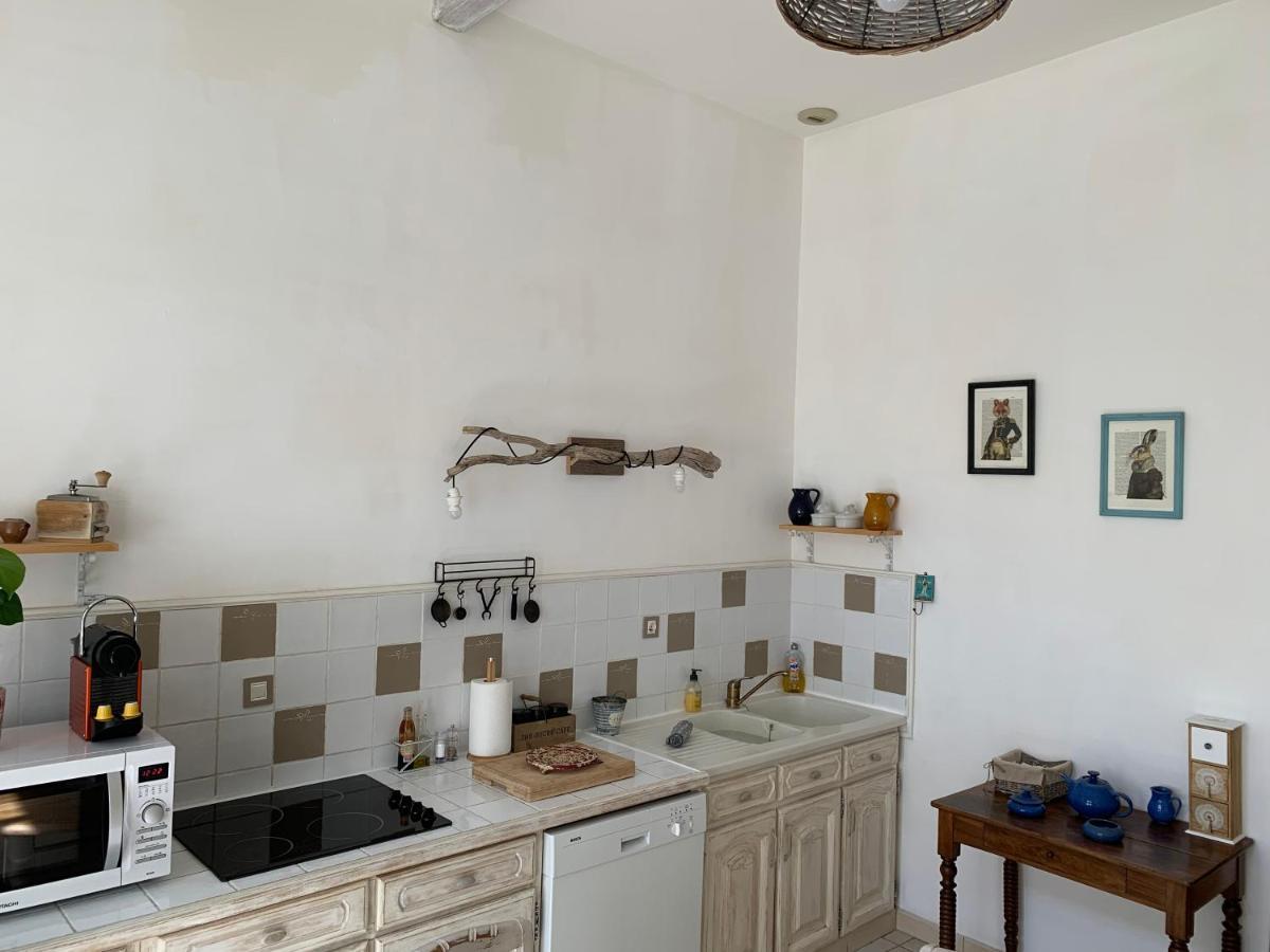 Uzes A Pied, Appartement Dans Cadre D'Exception Buitenkant foto